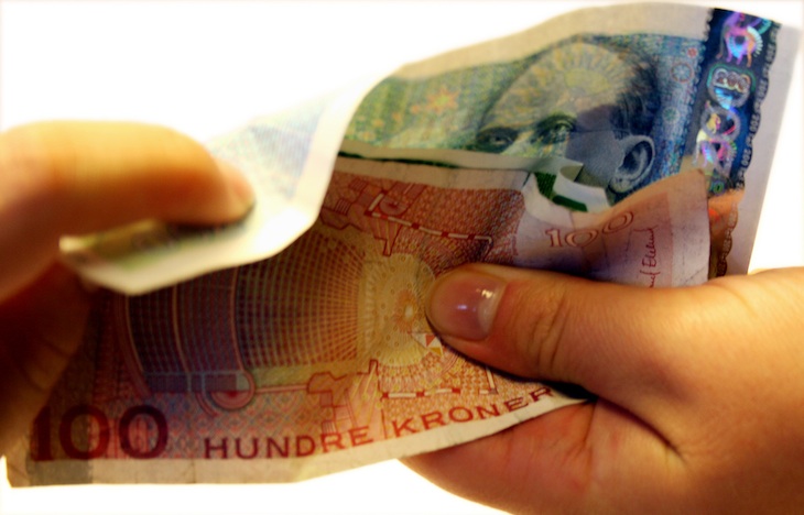 Mastergrad = 35 000 kroner i månedslønn